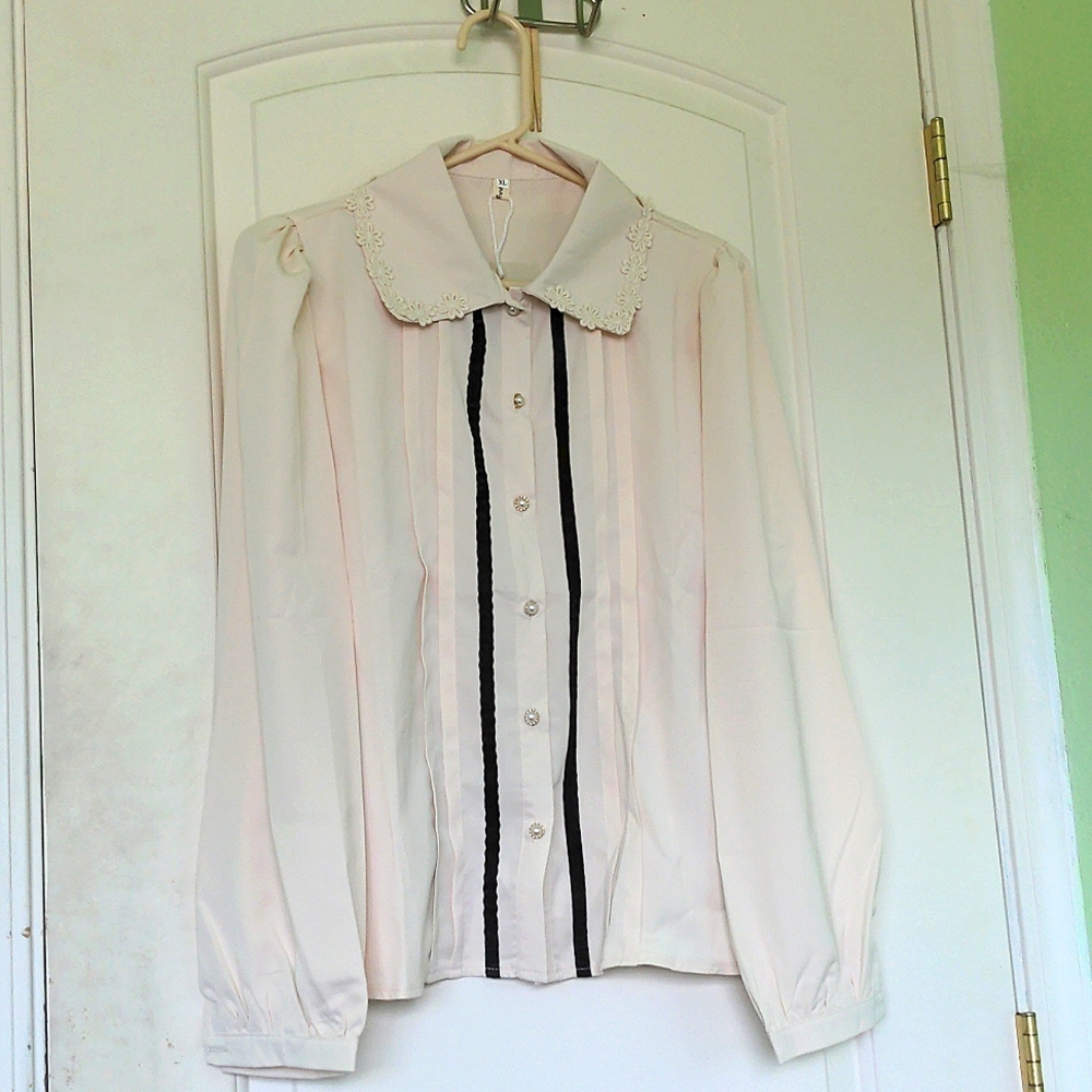 Cream & Black Flower Accent Button Down